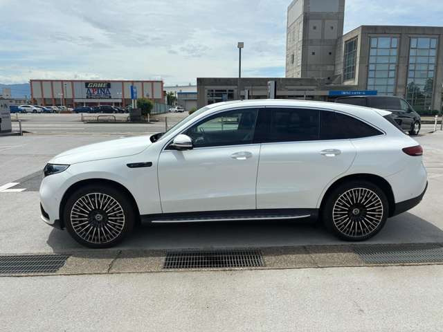 EQC400 4マチック AMGライン 4WD