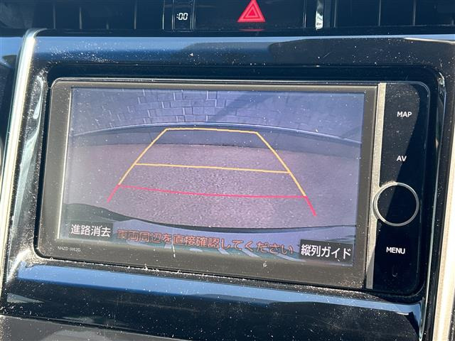 ハリアー2.5 ハイブリッド E-Four プレミアム 4WD