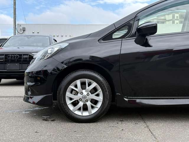 ノート1.2 X FOUR Vセレクション プラスセーフティ 4WD