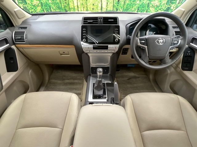 ランドクルーザープラド2.7 TX Lパッケージ マットブラック エディション 4WD