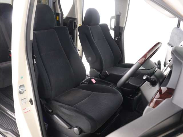 �ǉ��̂��ʐ^�⓮��ȂǁA���[����LINE�ł�����ł��܂�!�C�ɂȂ�_������΂ǂ�Ȃ��Ƃł����X�^�b�t�܂ł��\���t�������������v���ɂ��Ή������Ē����܂�!