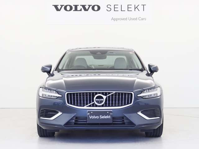 S60リチャージ PHEV T6 AWD インスクリプション 4WD