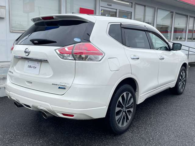 エクストレイル2.0 モード・プレミア エマージェンシーブレーキパッケージ 4WD