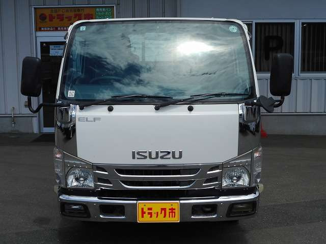 エルフ