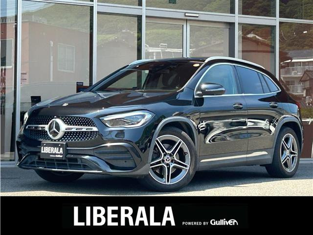 GLAクラスGLA200d 4マチック AMGライン 4WD