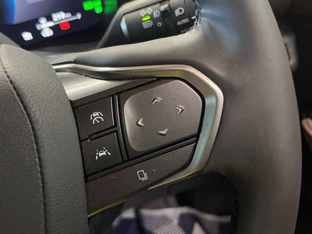 �y���[�_�[�N���[�Y�R���g���[���z�������H�ł̒��������s���y��!!�����ő��x��ۂN���[�Y�R���g���[�����A�Փˌy���V�X�e���ƘA�g���A�O���̎ԗ������m���ĎԊԂ�ۂ悤�ɑ��x���߂��Ă���܂�!!