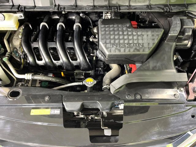 親切・丁寧な専門メカニックスタッフが応対!・車検・点検整備・事故等の修理などアフターサービスも安心。お車のカスタマイズもネクステージのサービススタッフまでご相談ください!