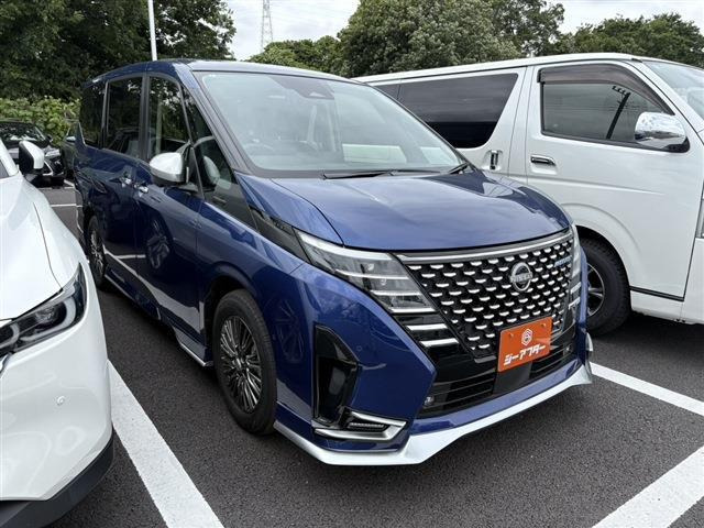 日産 セレナ 本革シートの中古車一覧｜中古車検索 - 価格.com