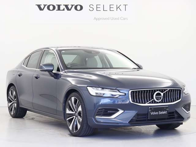 S60リチャージ PHEV T6 AWD インスクリプション 4WD