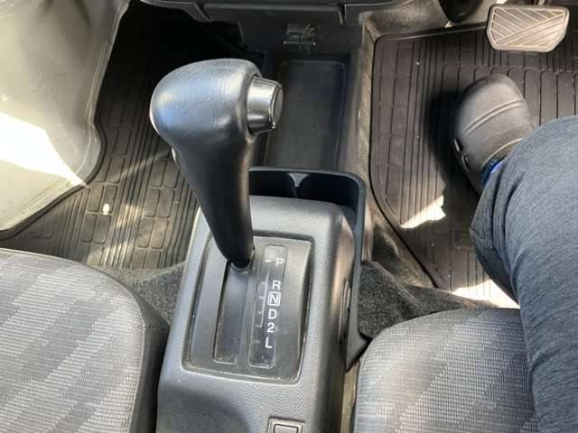 キャリイKU エアコン パワステ 4WD