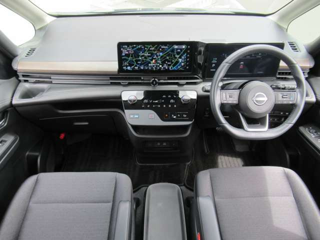 セレナ1.4 e-POWER ハイウェイスターV