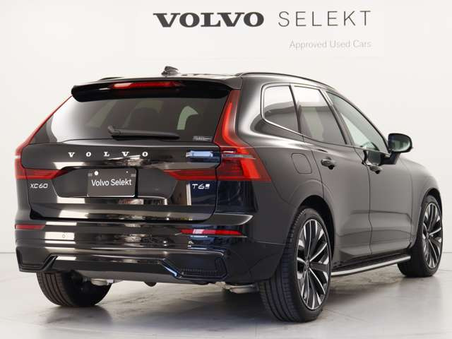 XC60ウルトラ T6 AWD プラグイン ハイブリッド 4WD