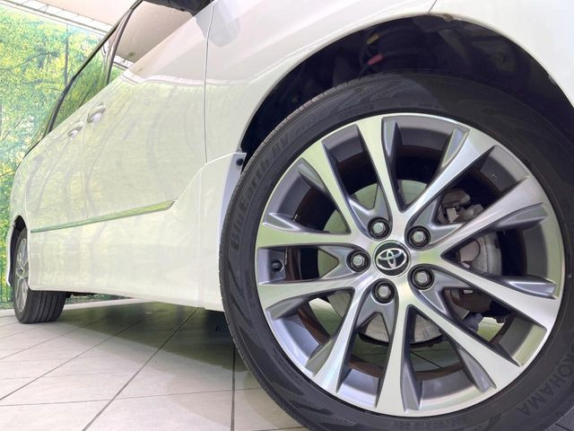 �y����18�C���`�A���~�z�C�[���z�O�ςɃ}�b�`���������A���~�z�C�[���𑕒����Ă���܂��B�e��ЊO�A���~�z�C�[����A�X�^�b�h���X�^�C�����戵�����Ă���܂��B���񂲑��k����������