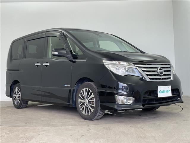 セレナ2.0 ハイウェイスター S-HYBRID