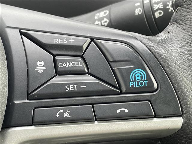 セレナ1.2 e-POWER ハイウェイスターV