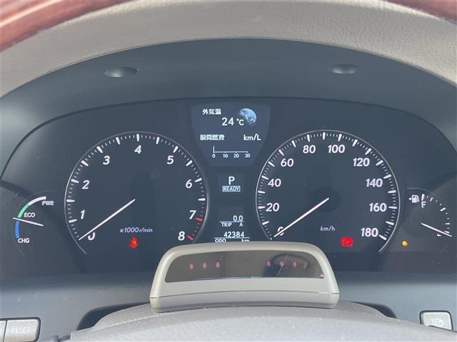 LS600h バージョンS Iパッケージ 4WD