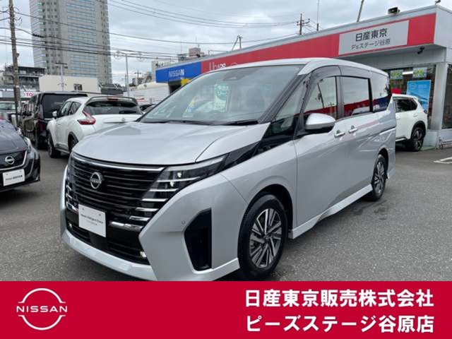 セレナ1.4 e-POWER ハイウェイスターV