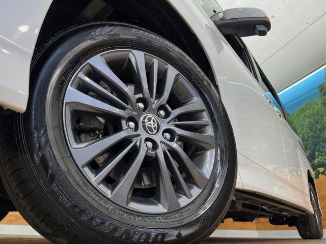 �y����16�C���`�A���~�z�C�[���z�O�ςɃ}�b�`���������A���~�z�C�[���𑕒����Ă���܂��B�e��ЊO�A���~�z�C�[����A�X�^�b�h���X�^�C�����戵�����Ă���܂��B���񂲑��k����������