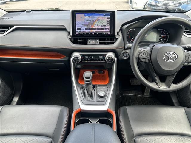 RAV42.0 アドベンチャー 4WD