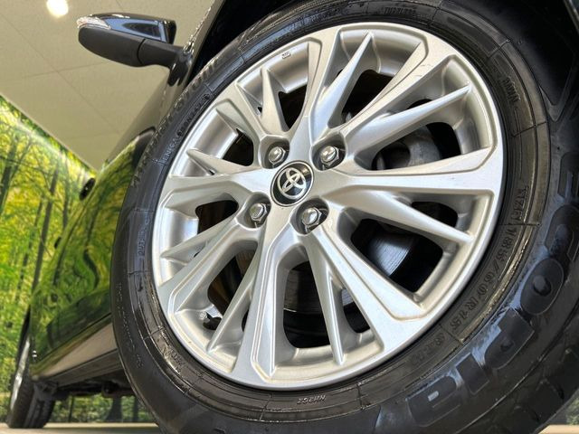�y����15�C���`�A���~�z�C�[���z�O�ςɃ}�b�`���������A���~�z�C�[���𑕒����Ă���܂��B�e��ЊO�A���~�z�C�[����A�X�^�b�h���X�^�C�����戵�����Ă���܂��B���񂲑��k����������