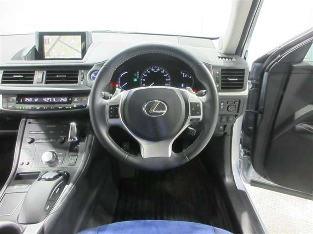 CT200h バージョン C