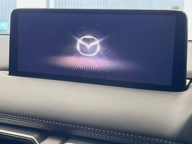 �y10.25�C���`�}�c�_�R�l�N�g�z�ԓ��̕��͋C�Ƀ}�b�`������^�f�B�X�v���C�B�X�}�z�ڑ��ł̃i�r�g�p��Bluetooth�Đ����A�l�X�ȋ@�\���y���߂܂��B�����I�ȃ_�C�������삪�\�ŁA�g��������ǍD�ł��B
