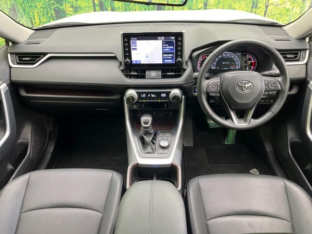 RAV42.0 G Zパッケージ 4WD