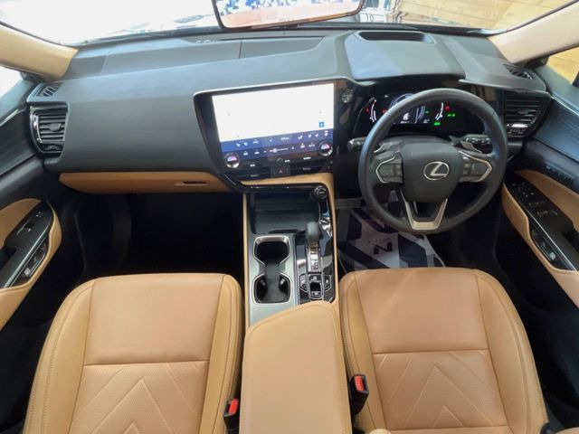 NX350h バージョンL