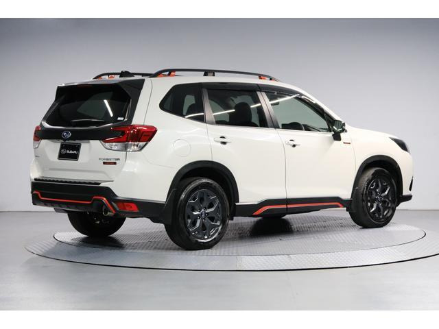 フォレスター2.0 エックスブレイク 4WD