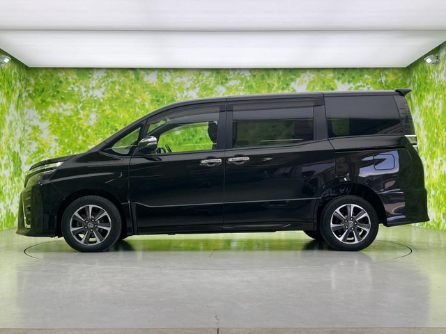ヴォクシー2.0 ZS 煌 4WD