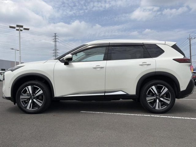 エクストレイル1.5 G e-4ORCE 4WD