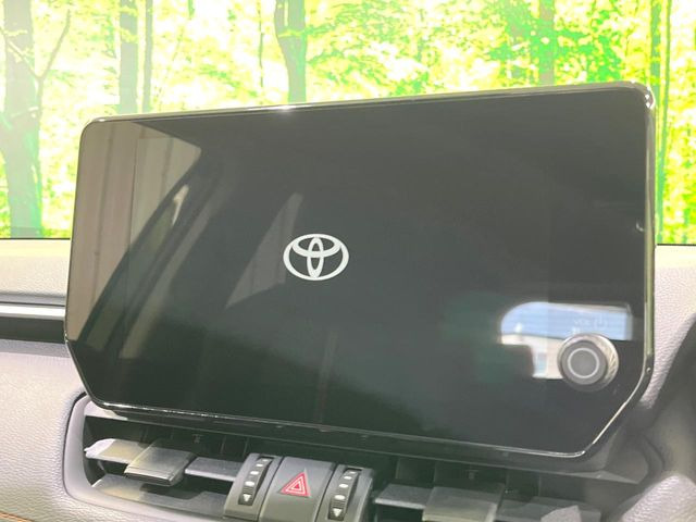 �y�i�r�@�\�t10.5�C���` �f�B�X�v���C�I�[�f�B�I�z���ʂ̃f�B�X�v���C��AppleCarPlay��AndroidAuto�����p�\�B�傫�ȉ�ʂŃX�}�z�i�r�A�v���������p���������܂���