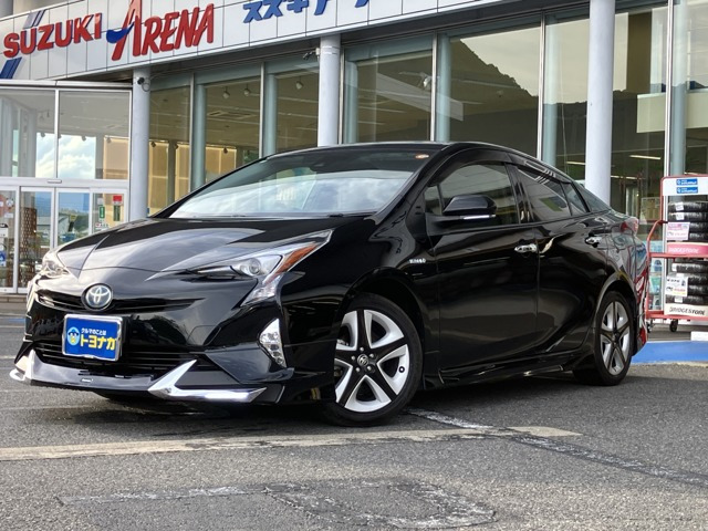 プリウス1.8 S ツーリングセレクション E-Four 4WD