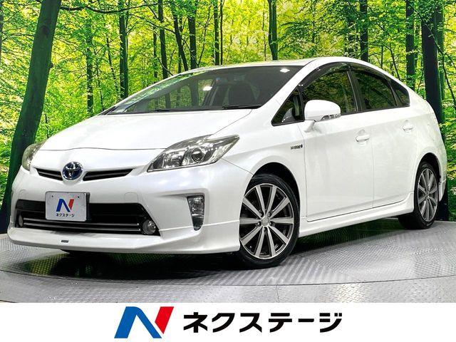 プリウス1.8 S