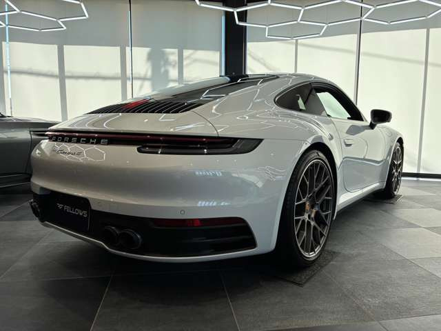 911カレラ4 PDK 4WD