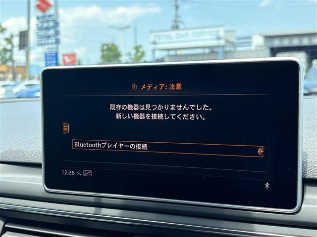 A5スポーツバック2.0 TFSI クワトロ スポーツ 4WD