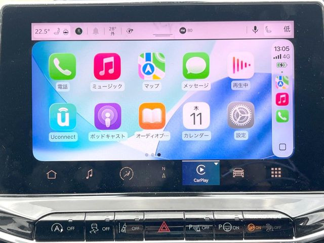 ��Apple Car Play:�X�}�z�Ƃ̗L���ڑ��ŁA�i�r�E�I�[�f�B�I�Đ��ȂǃX�}�z�̃A�v���@�\����ʂł��g����֗��@�\�ł�!