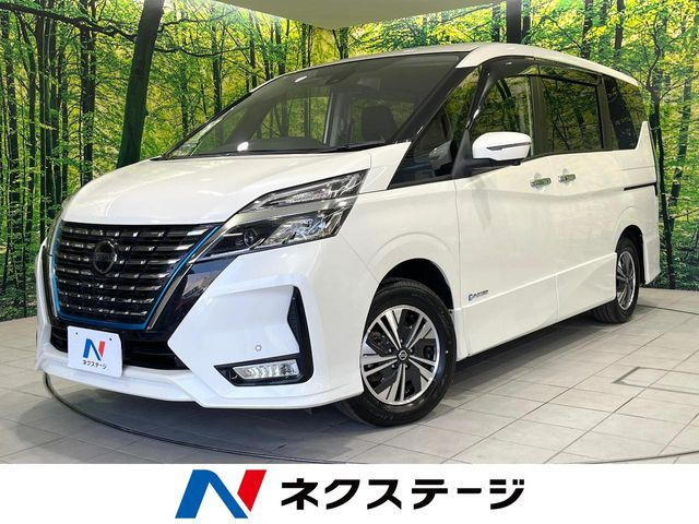セレナ1.2 e-POWER ハイウェイスターV