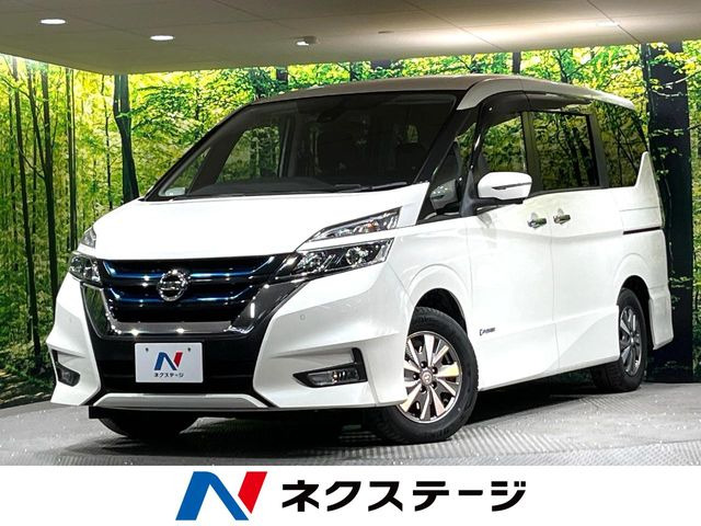セレナ1.2 e-POWER ハイウェイスターV
