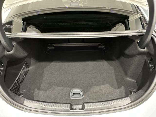 CクラスC220d スポーツ (ISG)