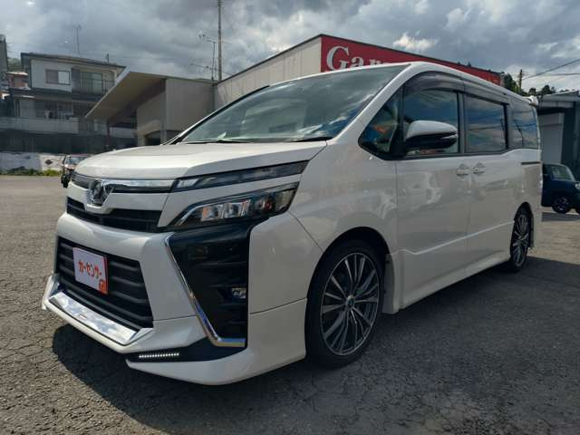 ヴォクシー2.0 ZS 4WD