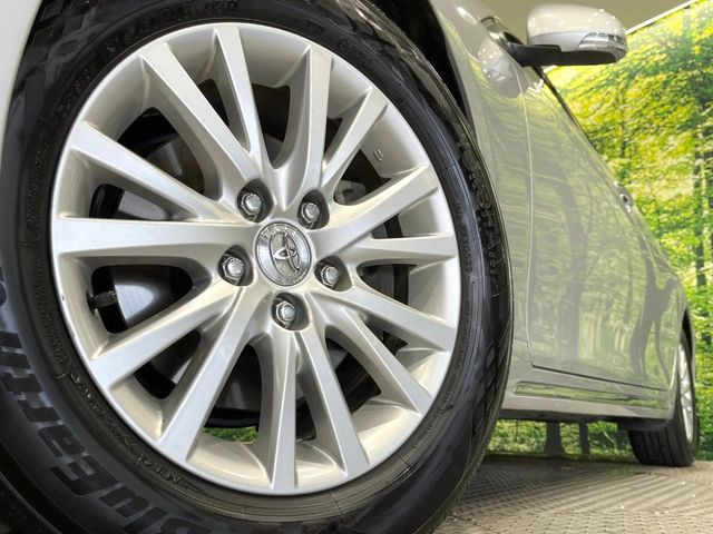 �y����16�C���`�A���~�z�C�[���z�O�ςɃ}�b�`���������A���~�z�C�[���𑕒����Ă���܂��B�e��ЊO�A���~�z�C�[����A�X�^�b�h���X�^�C�����戵�����Ă���܂��B���񂲑��k������