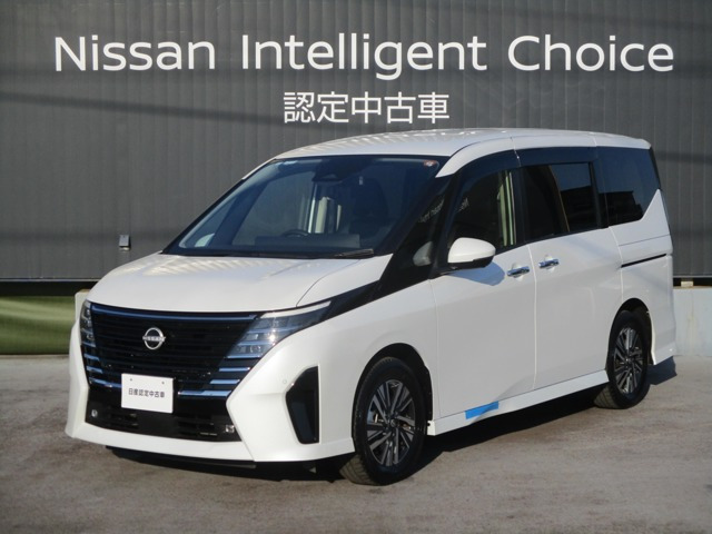 セレナ1.4 e-POWER ハイウェイスターV