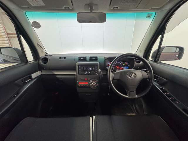 ���[�Ԃ܂łɎԗ������Ȃǐ�C�X�^�b�t����Ƃ������܂��� �����̓X�`�[�������͂��߁A�ł��邾���C���悭����肢��������悤�����������܂�!�O���͋@�B�Ŗ����������āA���b�N�X�R�[�e�B���O�������Ă��܂��B