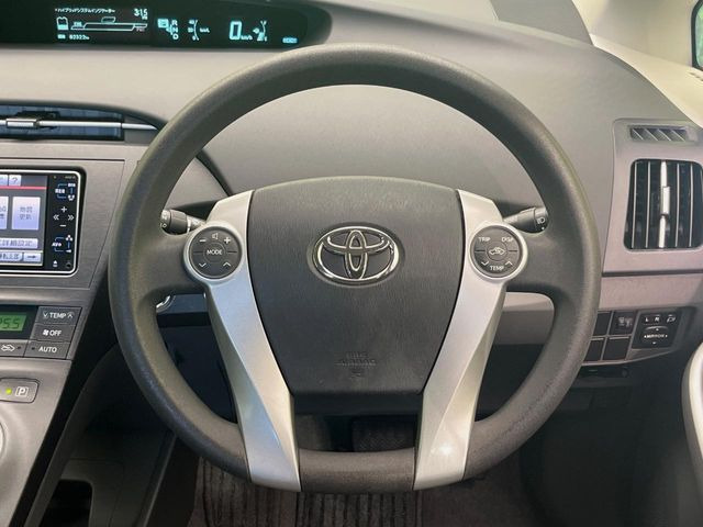 �y�X�e�A�����O�X�C�b�`�z�^�]���A�O������ڐ������炷���ƂȂ��A�I�[�f�B�I���̑��삪�\�ȕ֗��@�\!���S&���K�ȃh���C�u�����o���Ă���܂���