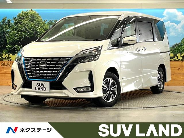 セレナ1.2 e-POWER ハイウェイスターV