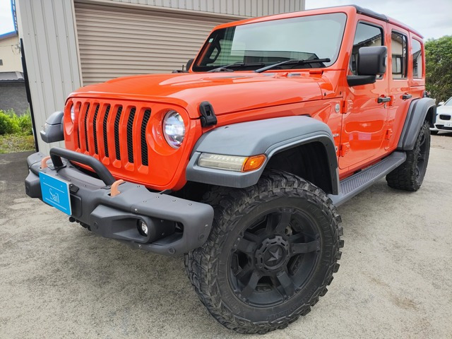 ラングラーアンリミテッド サハラ ローンチエディション 4WD