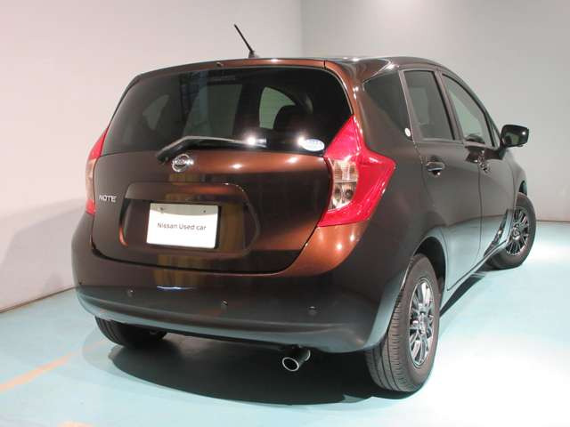 ノート1.2 X FOUR Vセレクション プラスセーフティ II 4WD