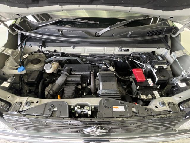 親切・丁寧な専門メカニックスタッフが応対!・車検・点検整備・事故等の修理などアフターサービスも安心。お車のカスタマイズもネクステージのサービススタッフまでご相談ください!