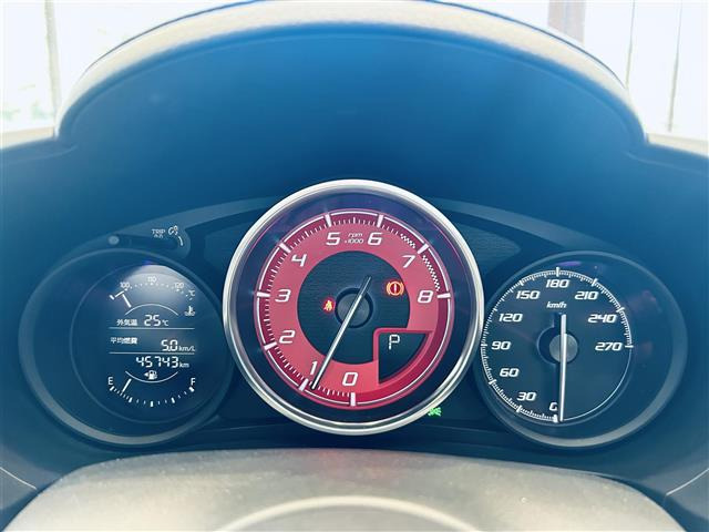 アバルト124スパイダー1.4